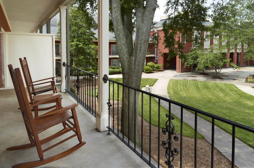 Stone Mountain Inn 5/46