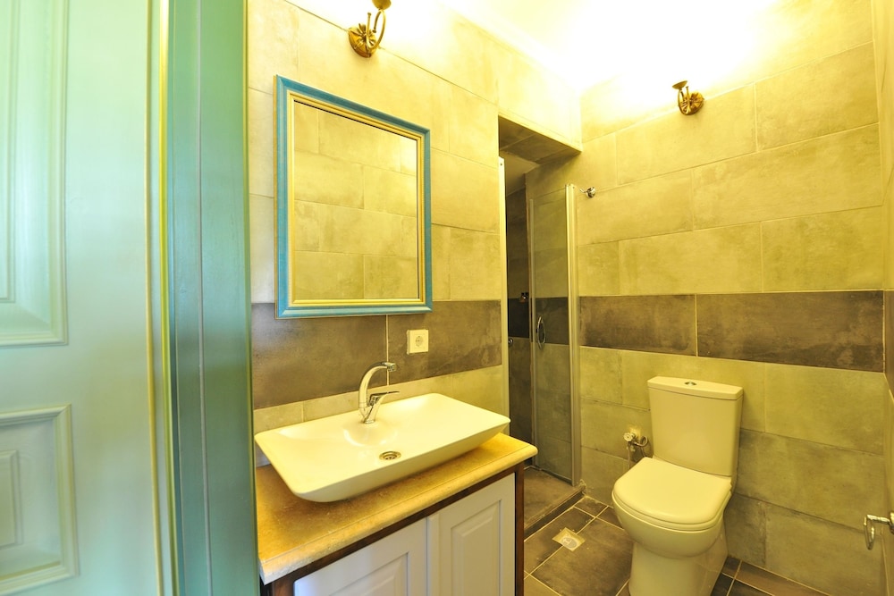 Petrino Gokceada Hotel 34/37