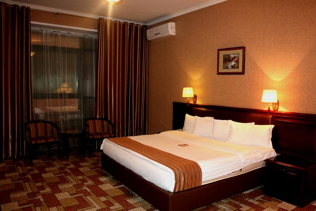 ASIA GRAND HOTEL 11/34