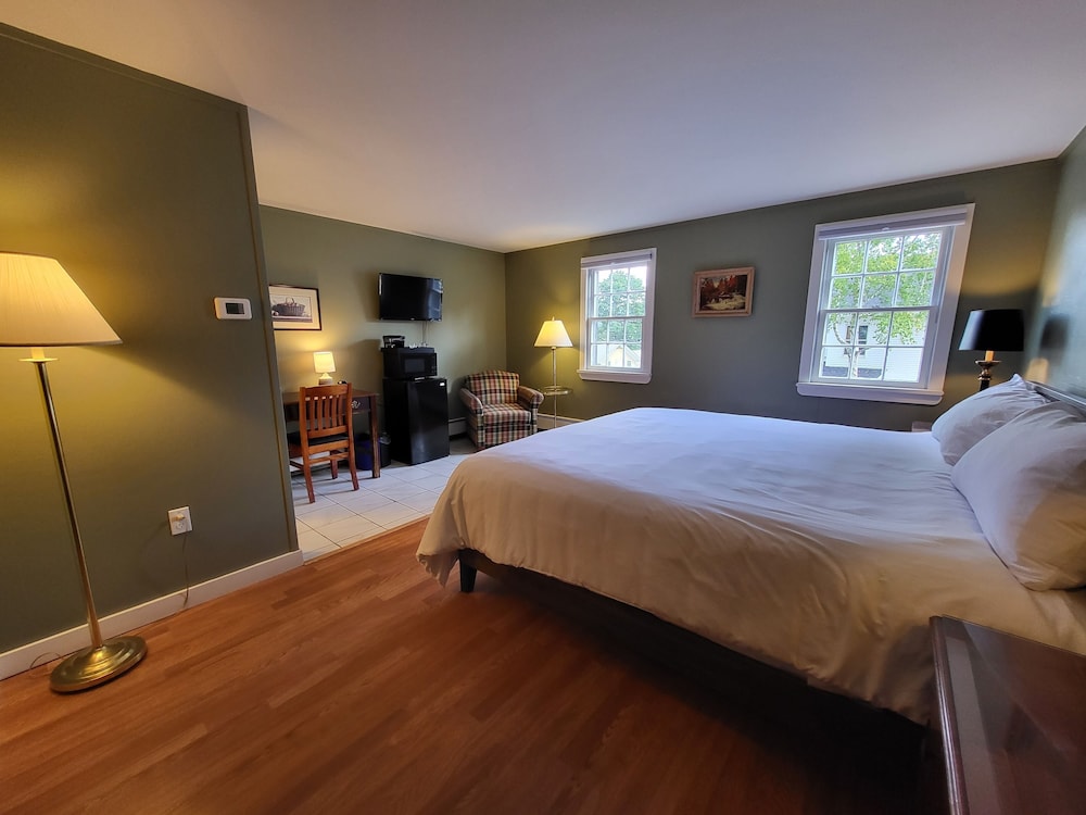 The Stowe Inn 21/64