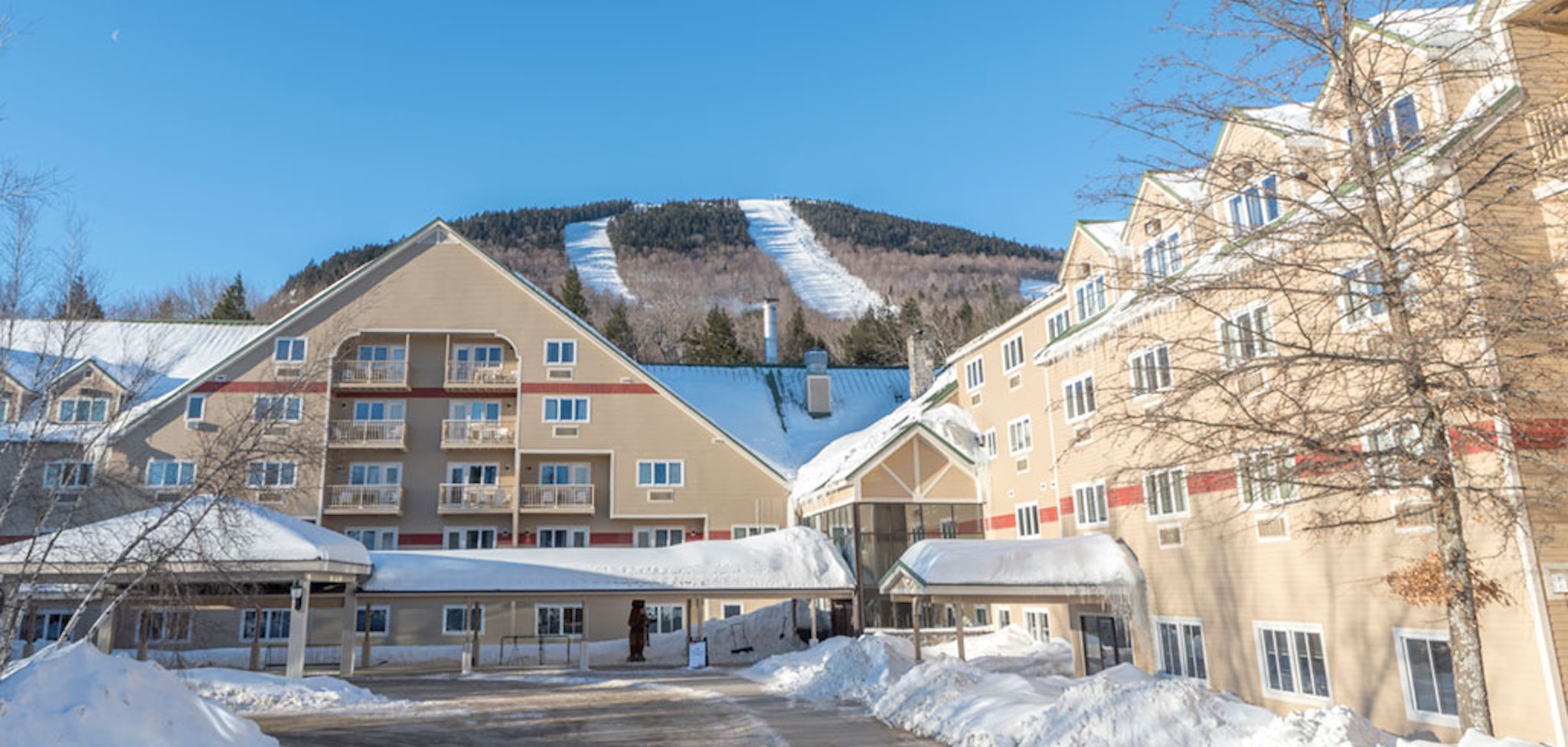 Grand Summit Hotel 2/30