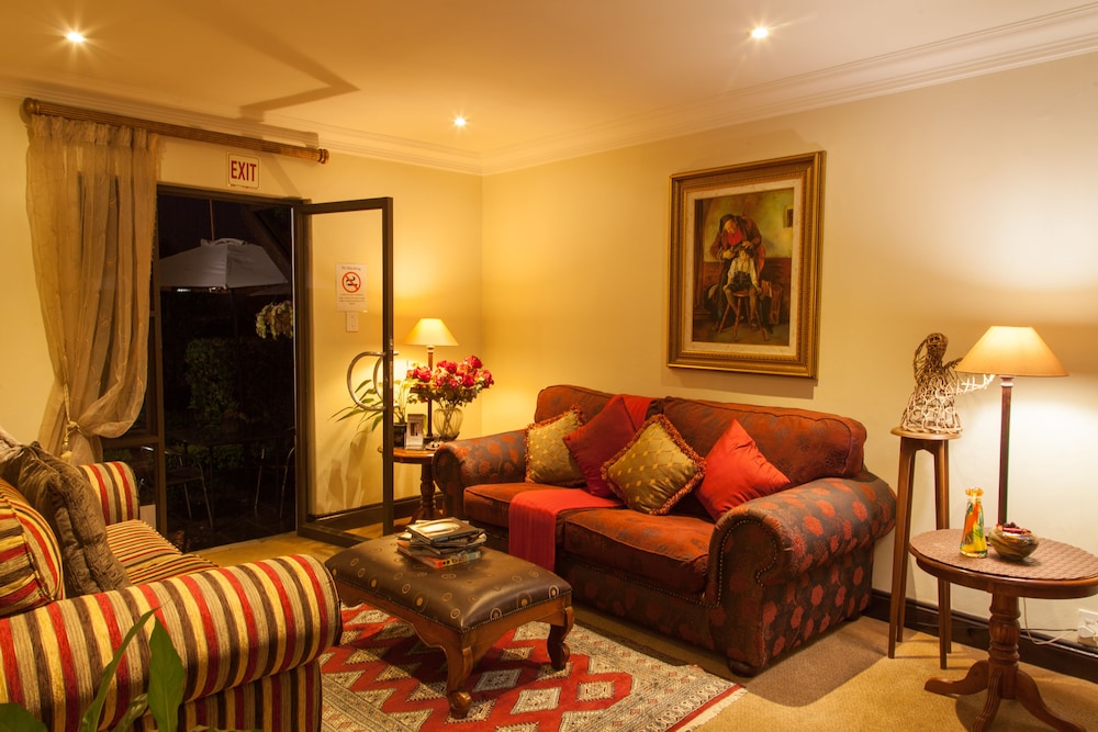 Constantia Manor Guesthouse 51/77