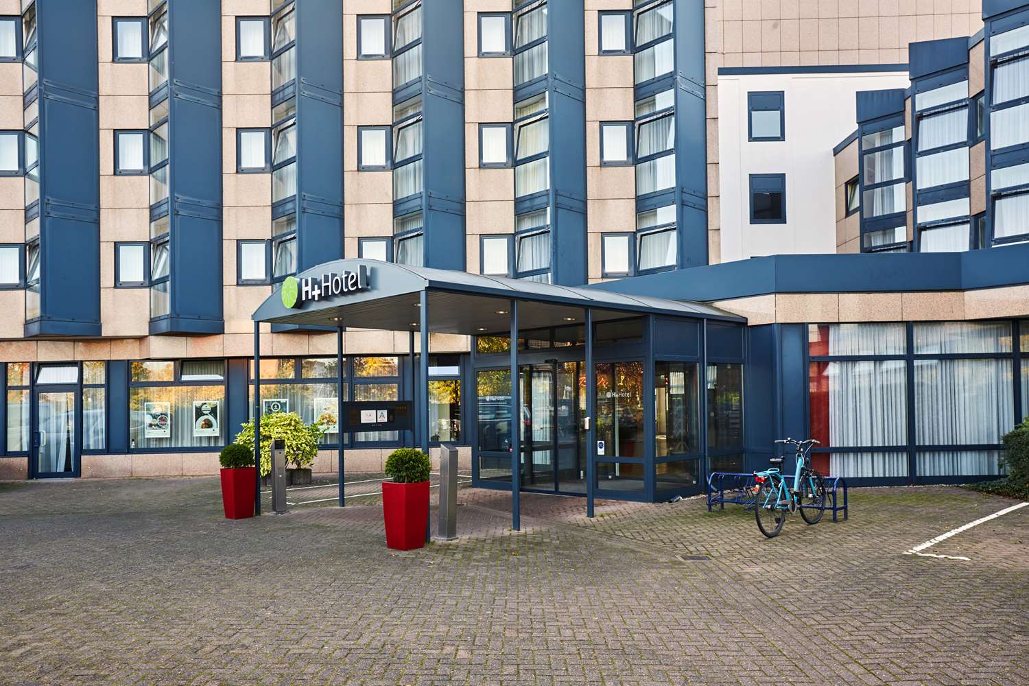 H Hotel Koln Bruhl 41/47