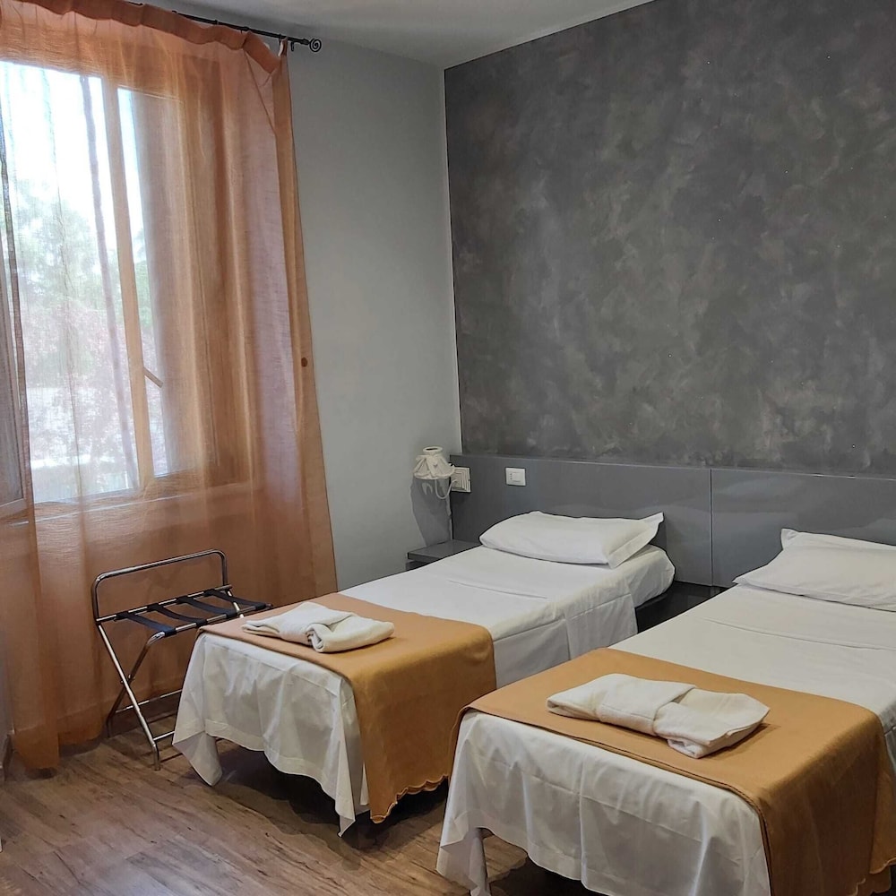 Hotel Convertini 38/55