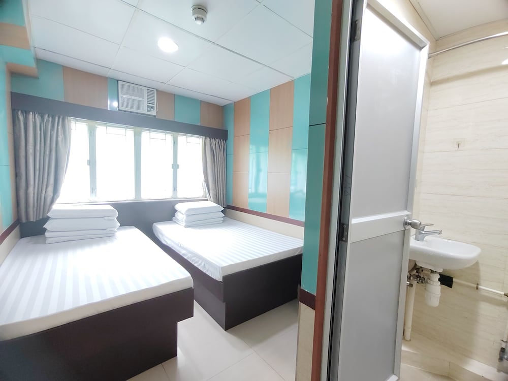 Kam Fu Guest House 20/31