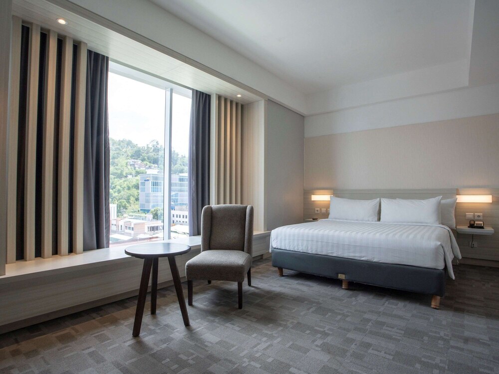 Mercure Hotel Jayapura 24/61