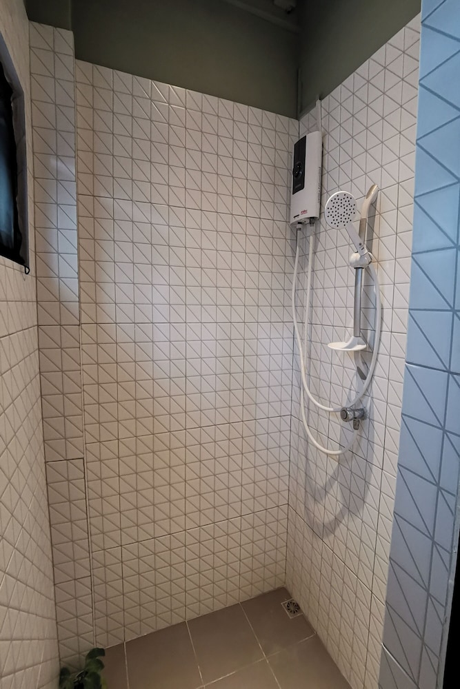 Foresttel Bkk - Hostel 49/50