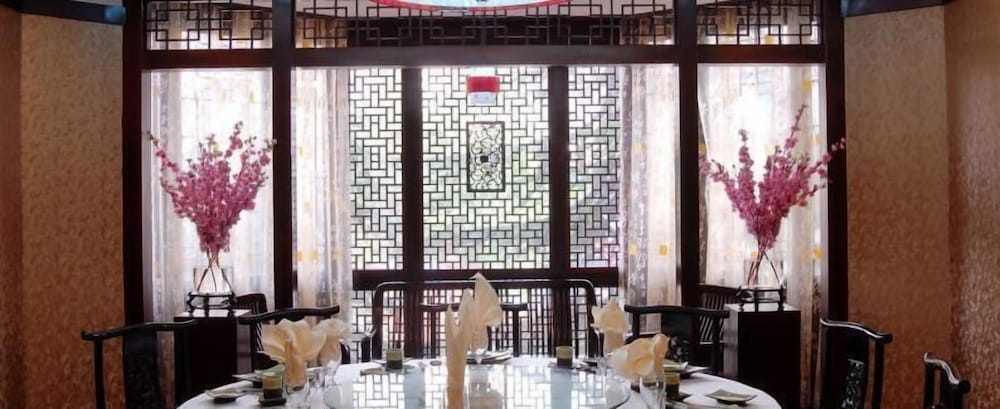 XI'AN HOTEL 39/50