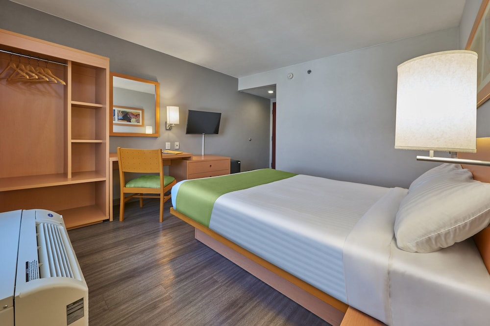 City Express by Marriott Celaya Parque 27/60