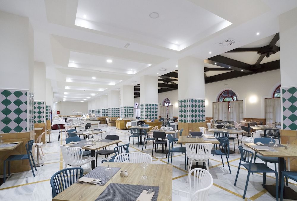 Hotel Ibersol Almunecar Beach and Spa 53/67