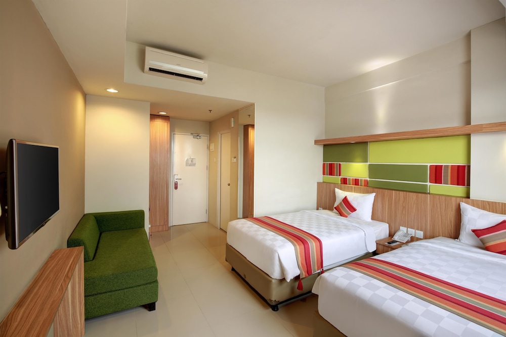Kyriad Hotel Airport Jakarta 9/41