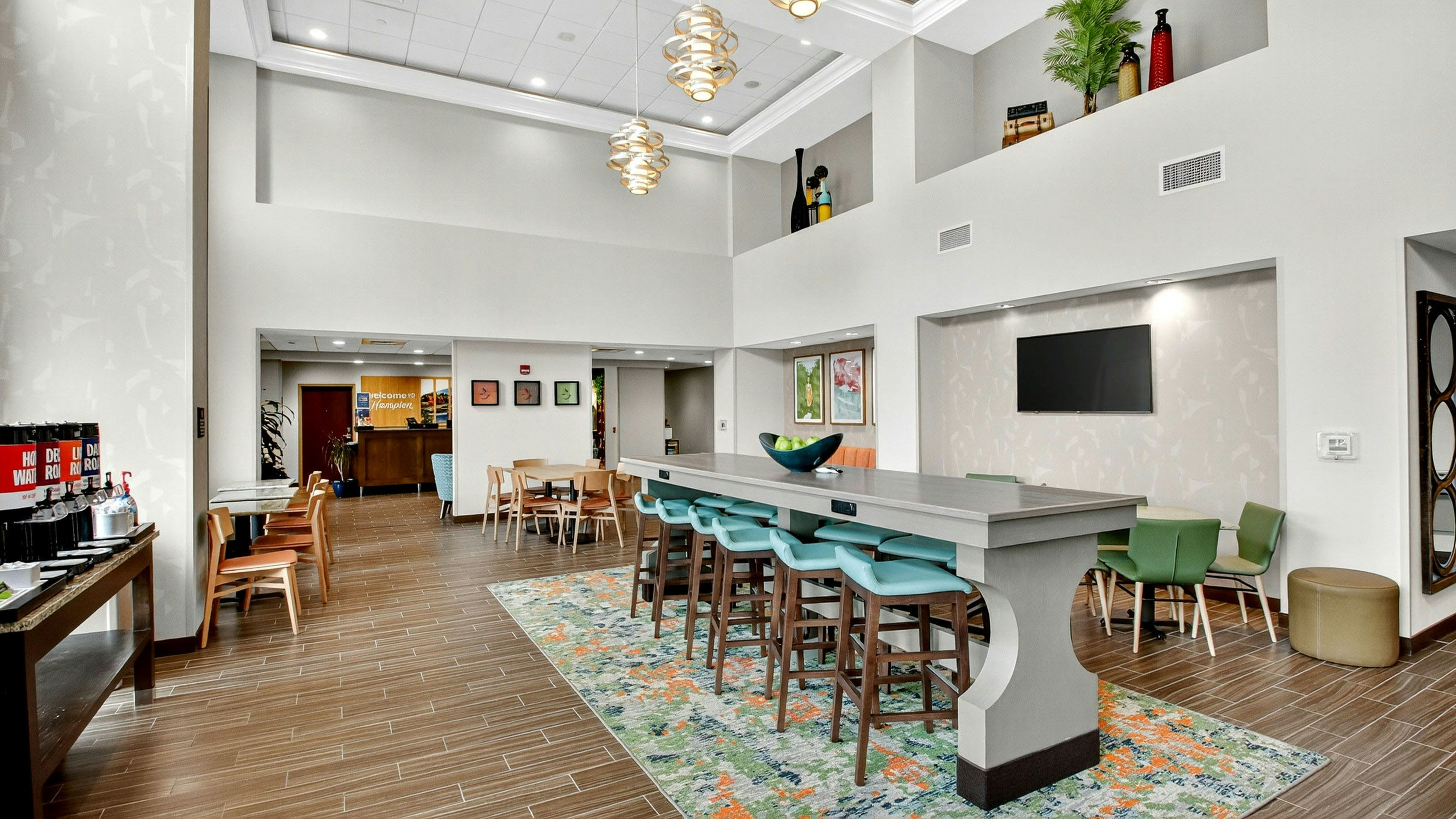 Hampton Inn Suites Chippewa Falls Wi 9/15