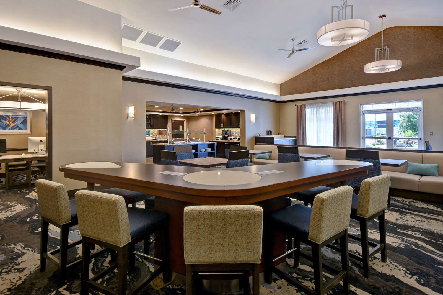 restaurant cafeteria