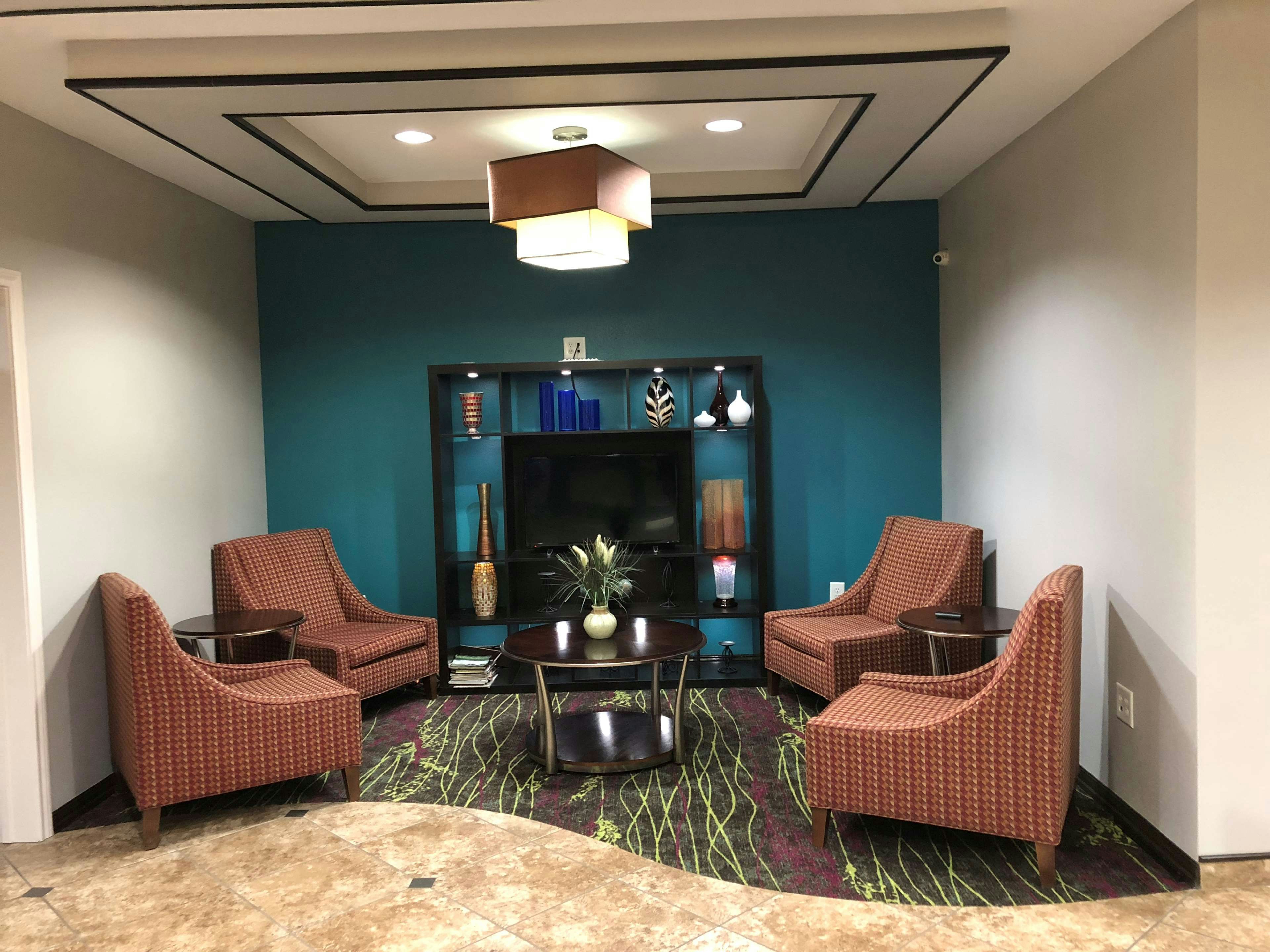 Executive Inn And Suites Joaquin 18/33