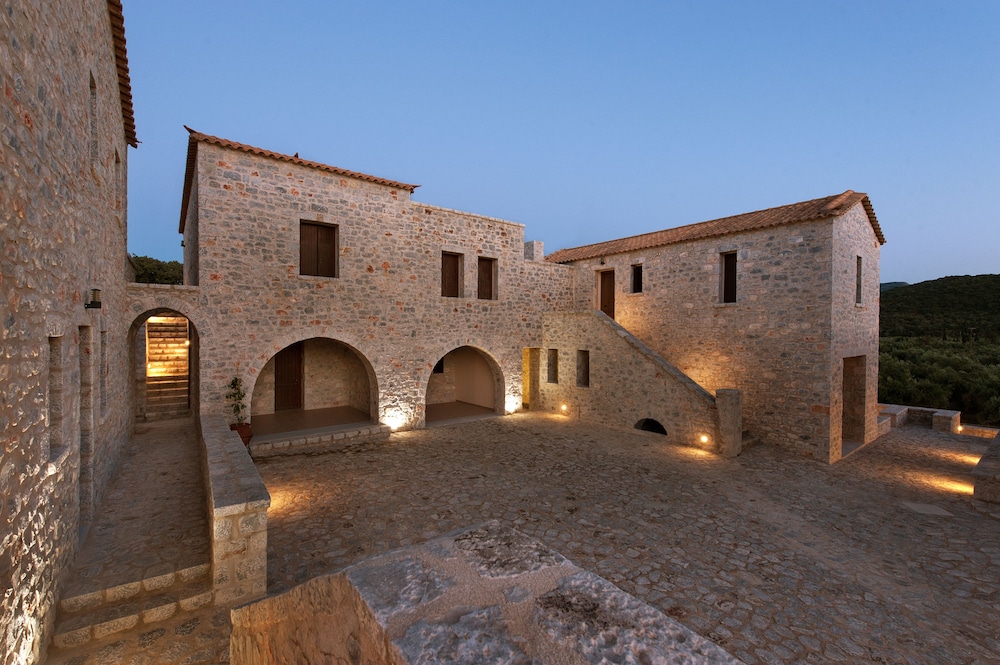 Kamares Villa 26/69