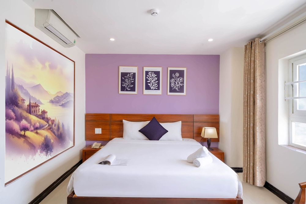 Quoc Cuong Center Hotel 10/49