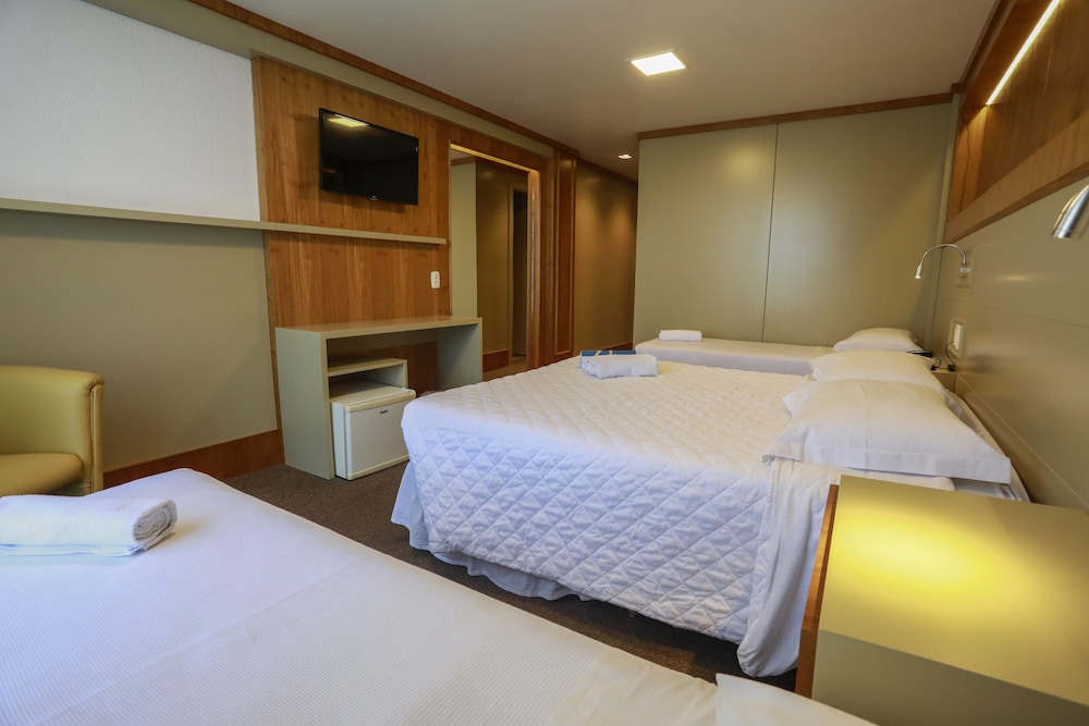 Luxury, Quadruple