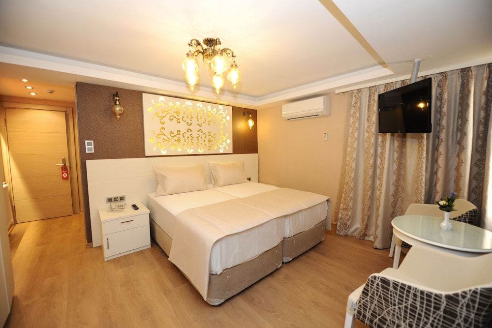 Rooms Inn Taxim 21/70