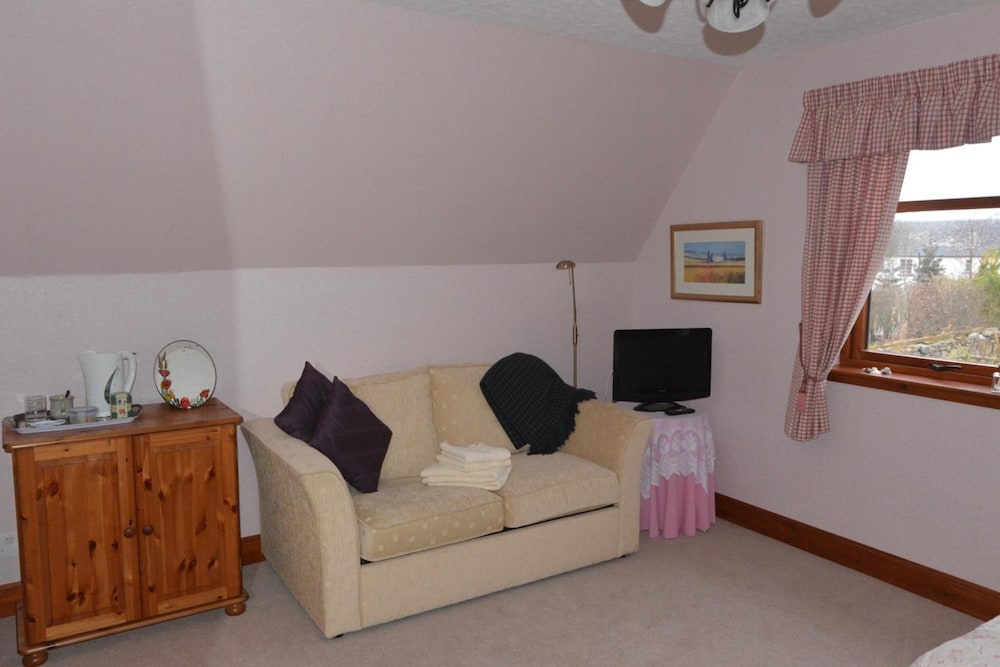 Home Farm Bed and Breakfast 10/47