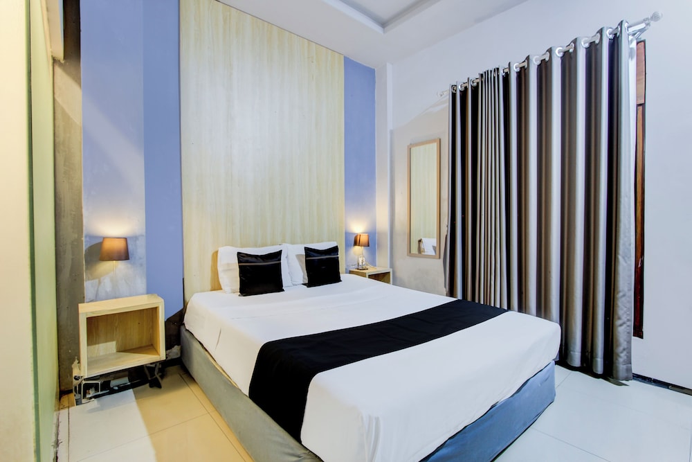 Hotel O Tegal near near Pacific Mall Tegal formerly Hugo Suites Family 22/33