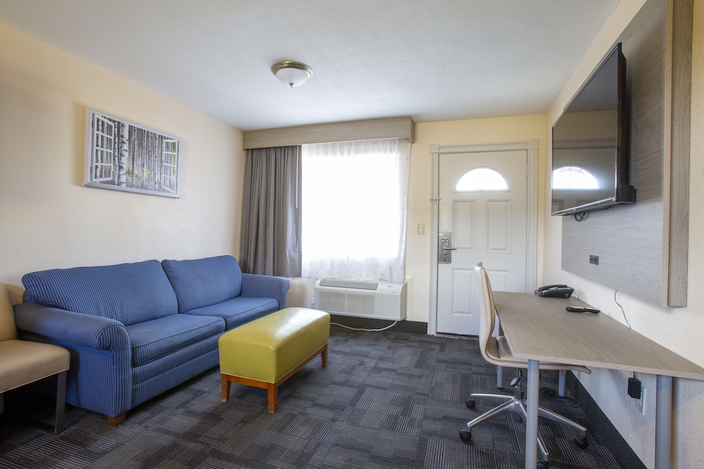 Hotel Aspen Flagstaff Grand Canyon Formerly Aspen Innsuites Flagstaff 40/60