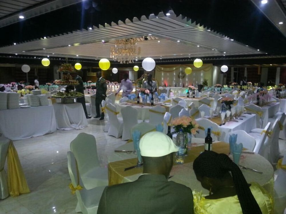 Sun Beach Hotel 39/50