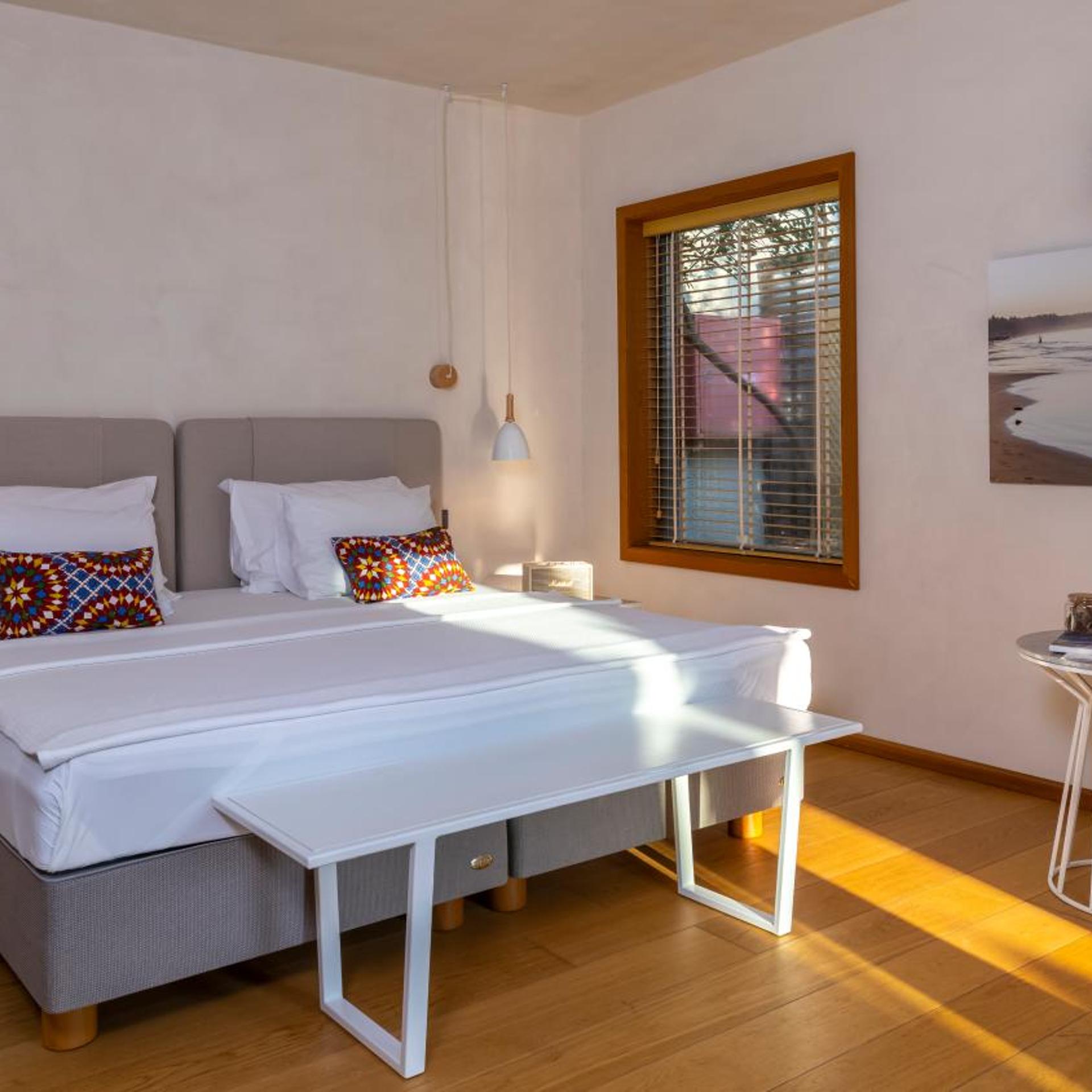 Standard, Double Bed