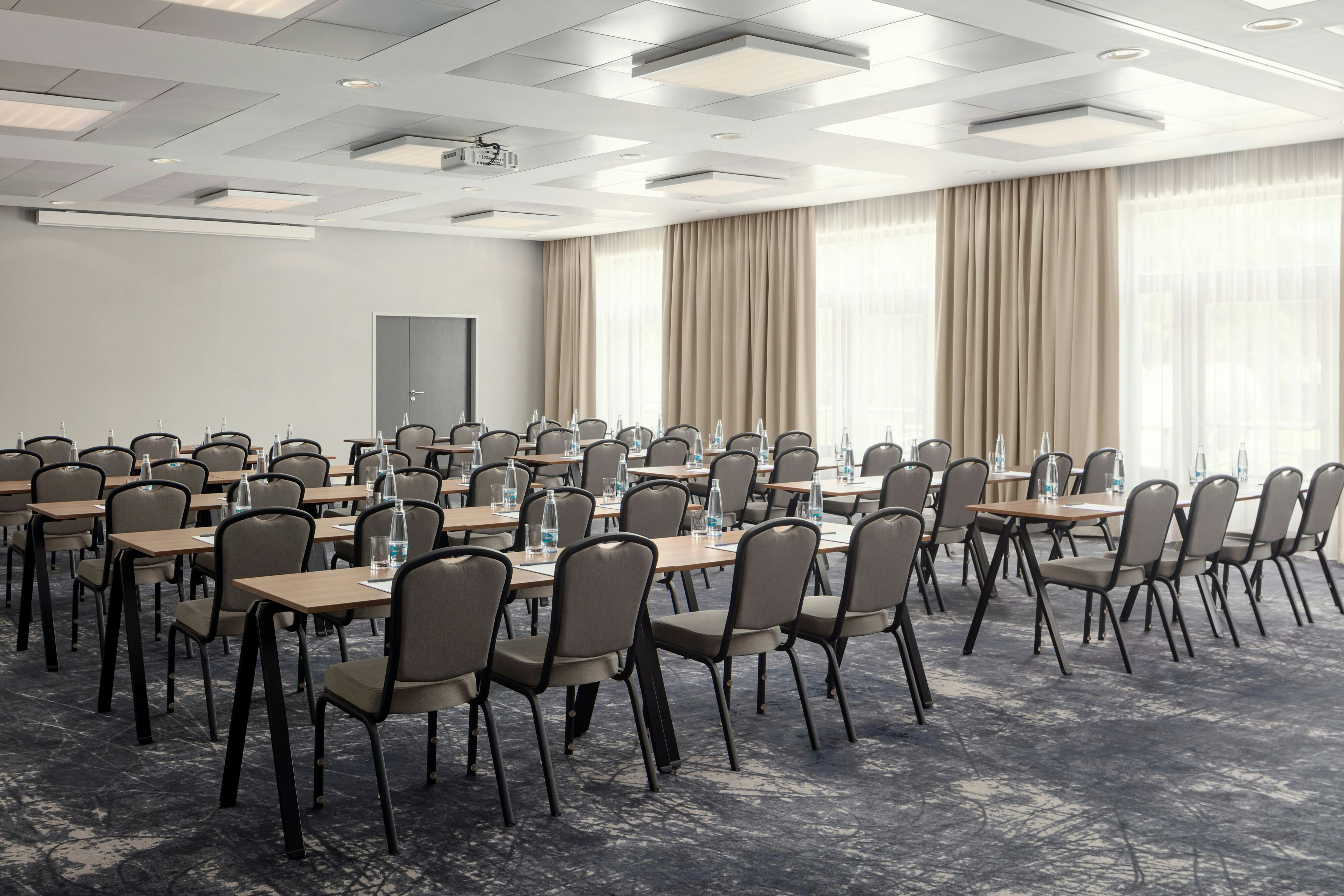 Courtyard By Marriott Pilsen 45/55