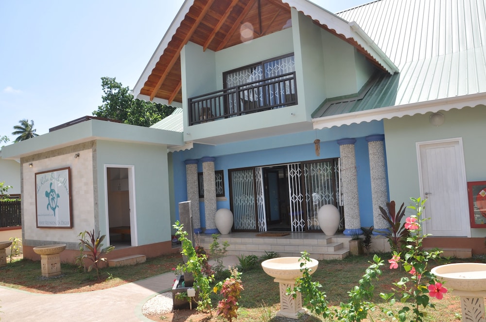 Le Relax Beach House 4/53