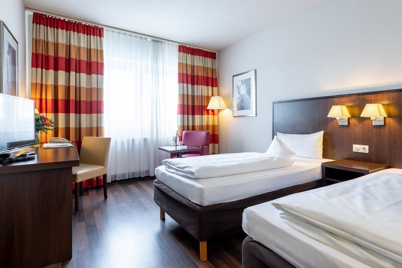 PLUS, TWIN BEDS