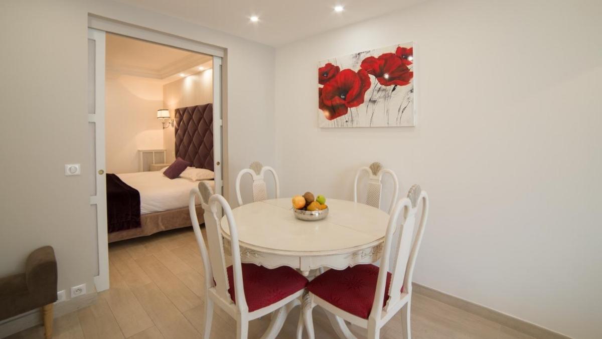 Hotel le Fouquet s 28/50