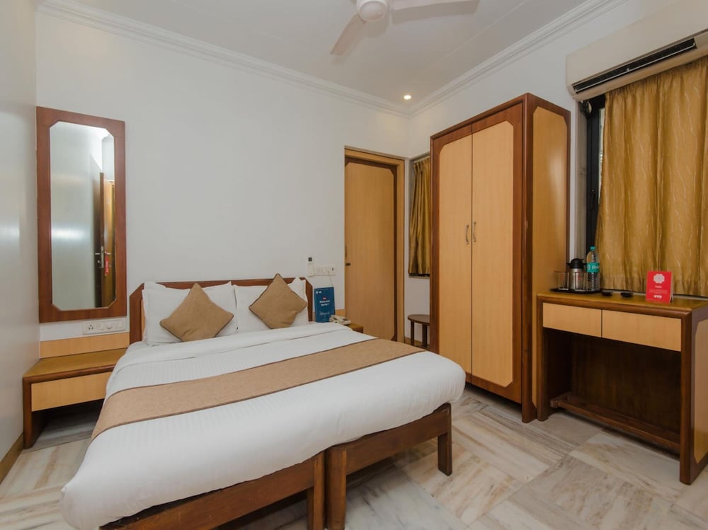 Hotel Accord 22/67