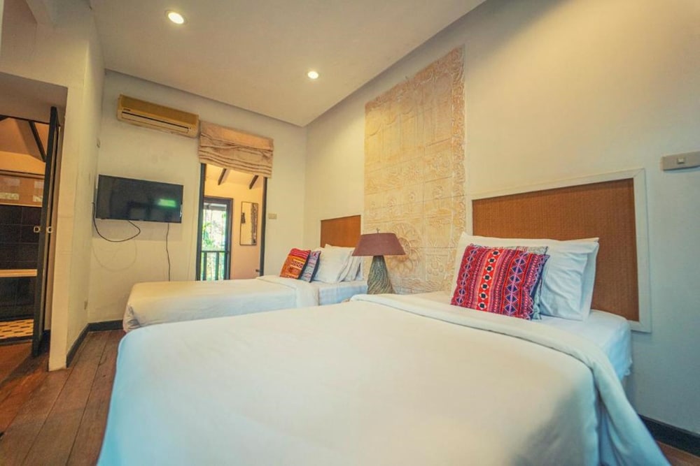 Baan Suan Residence 18/79