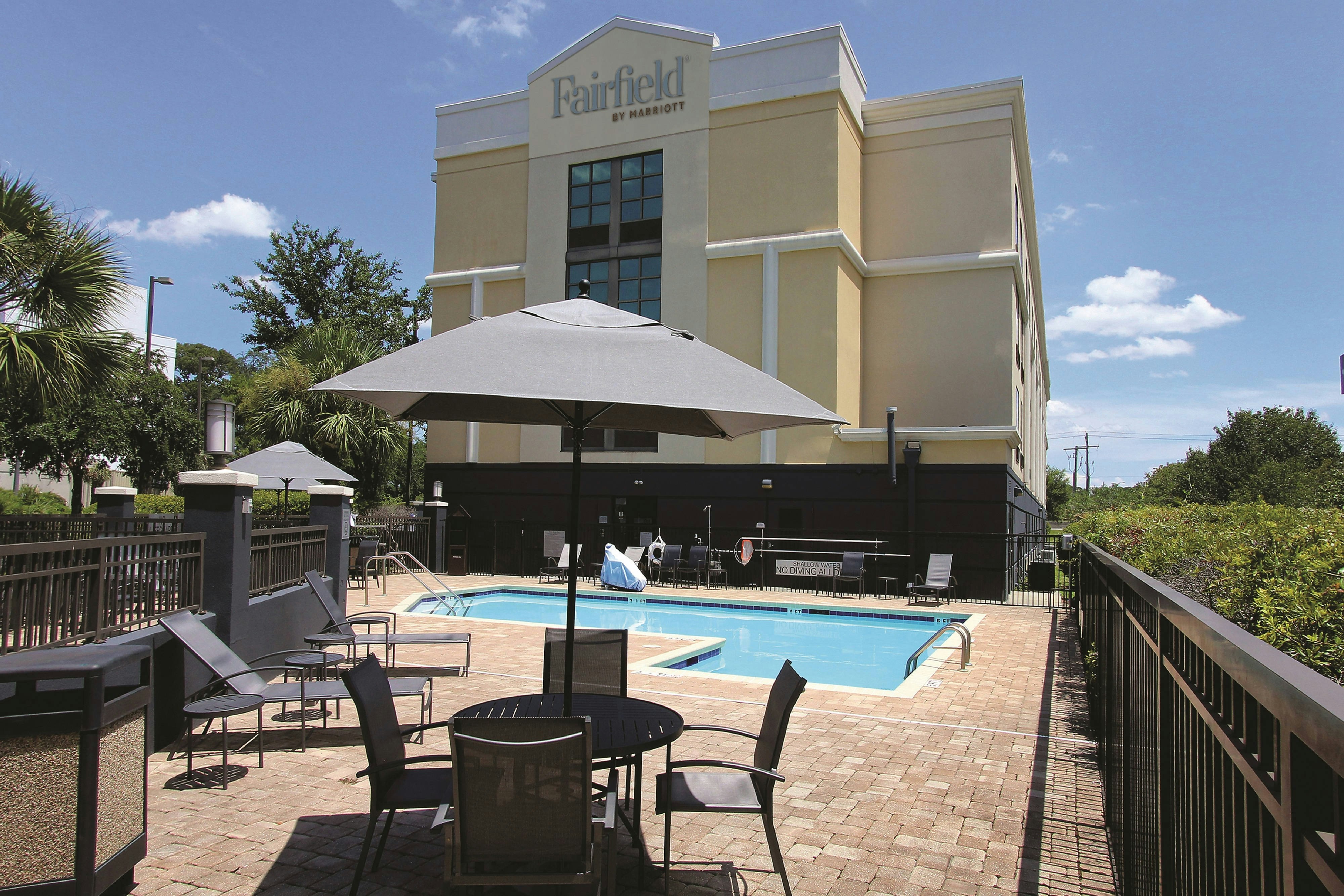 Fairfield Inn Suites Charleston Airport Convention Center 45/45