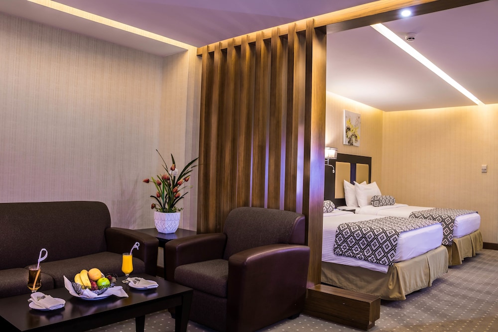 Olive Tree Hotel 33/50