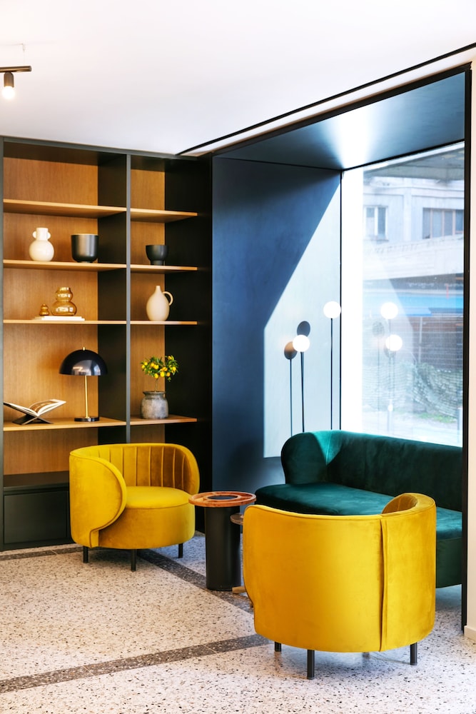 Noa Hotel 45/66