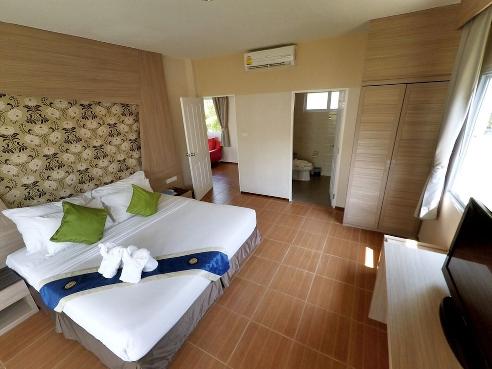 Chaolao Tosang Beach Hotel 17/60
