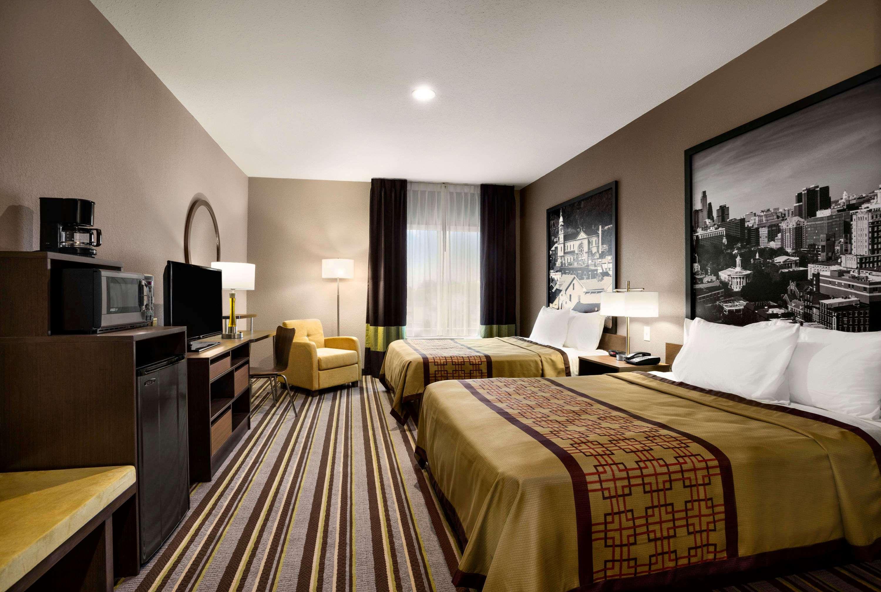 Room, Quadruple, 2 Queen Beds