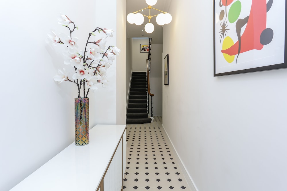 Inverness Terrace - Concept Serviced Apartments 8/50