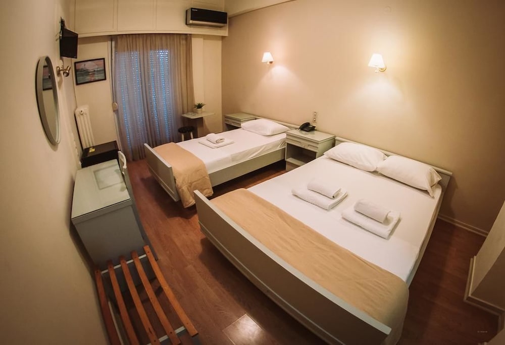 Hotel King Pyrros 17/38