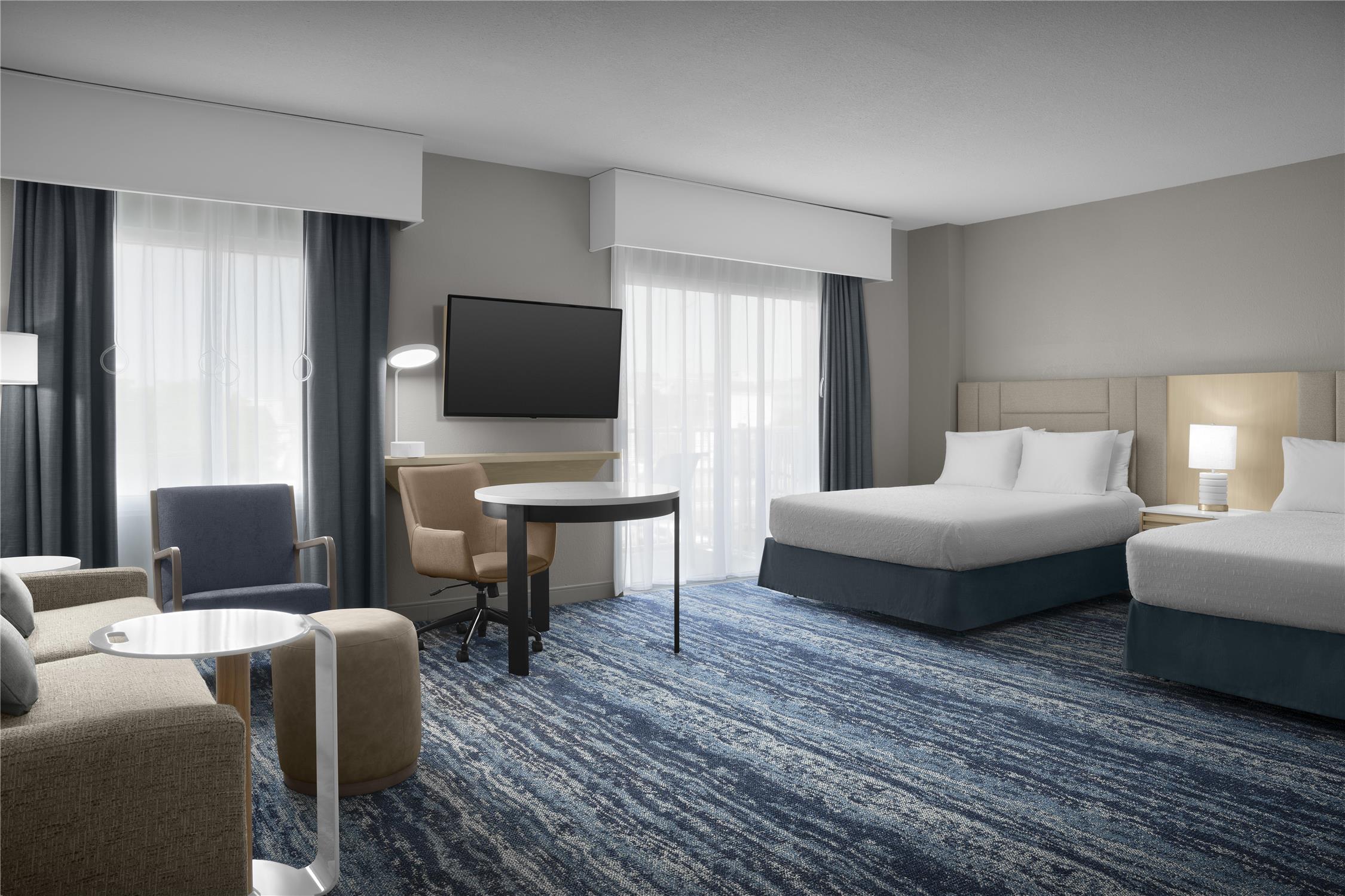 استوديو بسريرين كوين بحوض استحمام لذوي الإعاقة، Hampton Inn And Suites Ocean City Bayfront Convention Center 4/6
