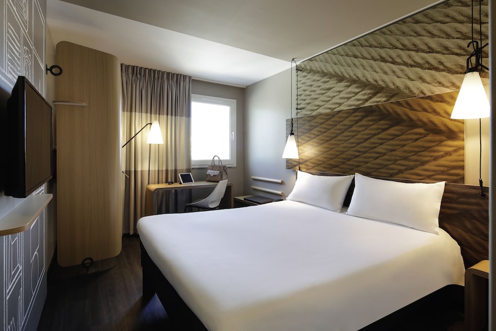 Ibis Lisboa Liberdade 16/45