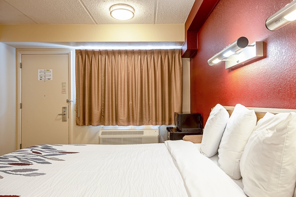 Red Roof Inn Virginia Beach 15/29