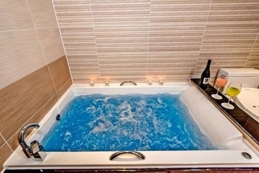 Seawater Spa Hotel Coza 22/32