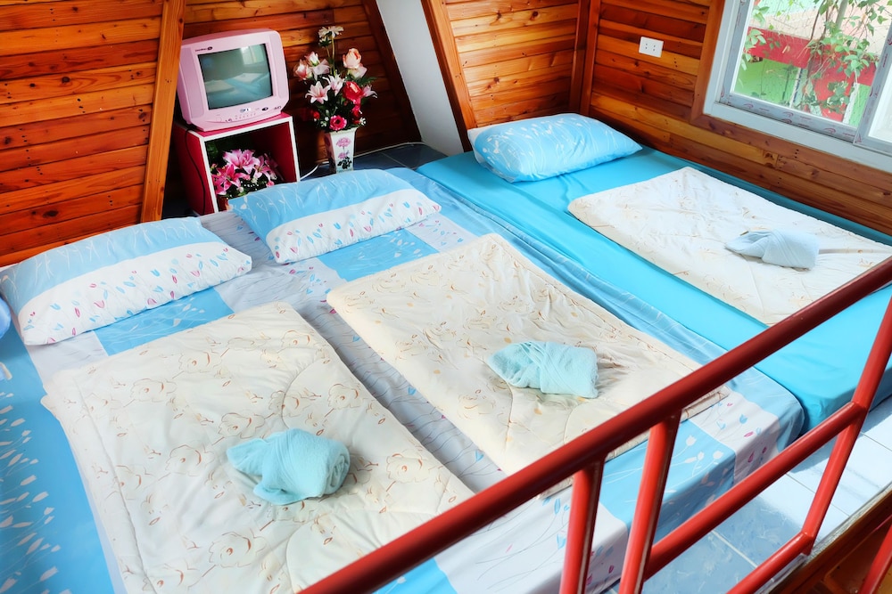 A Houses Homestay 70/90