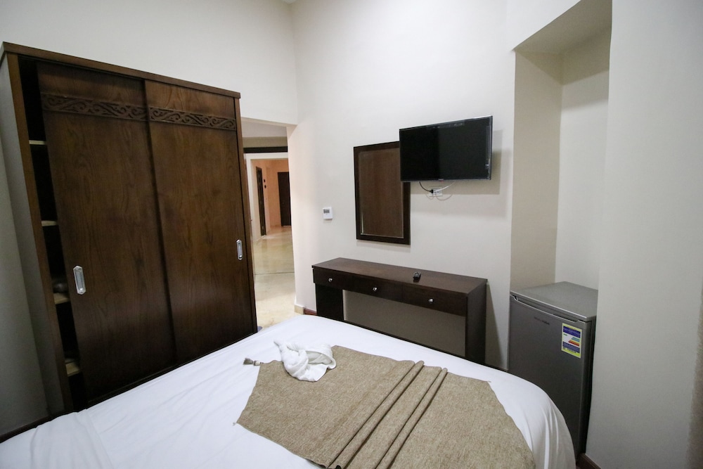 Hotel Miramar Talaat Harb Cairo 8/46