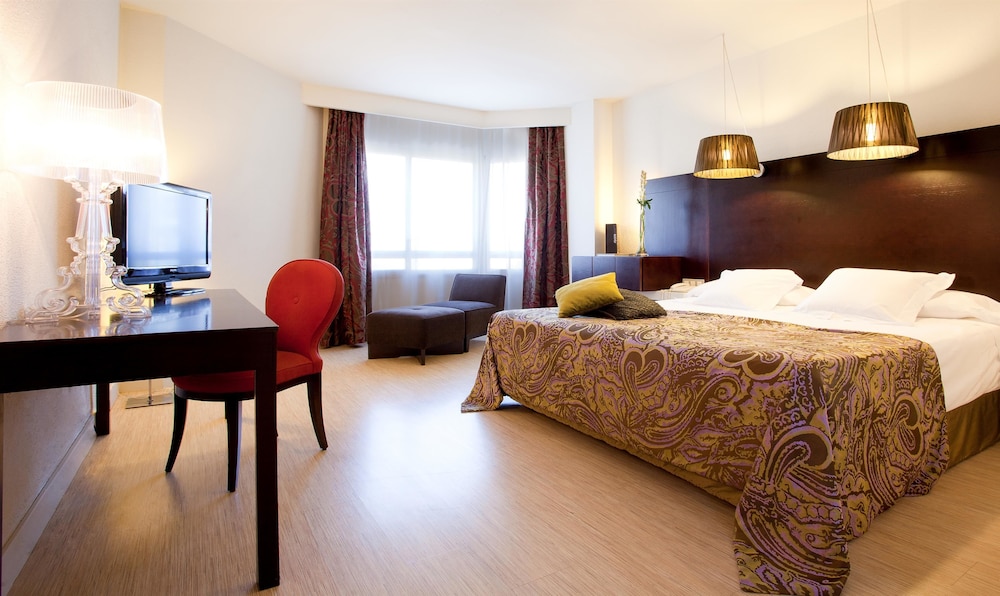 Hesperia Sevilla Hotel 24/72