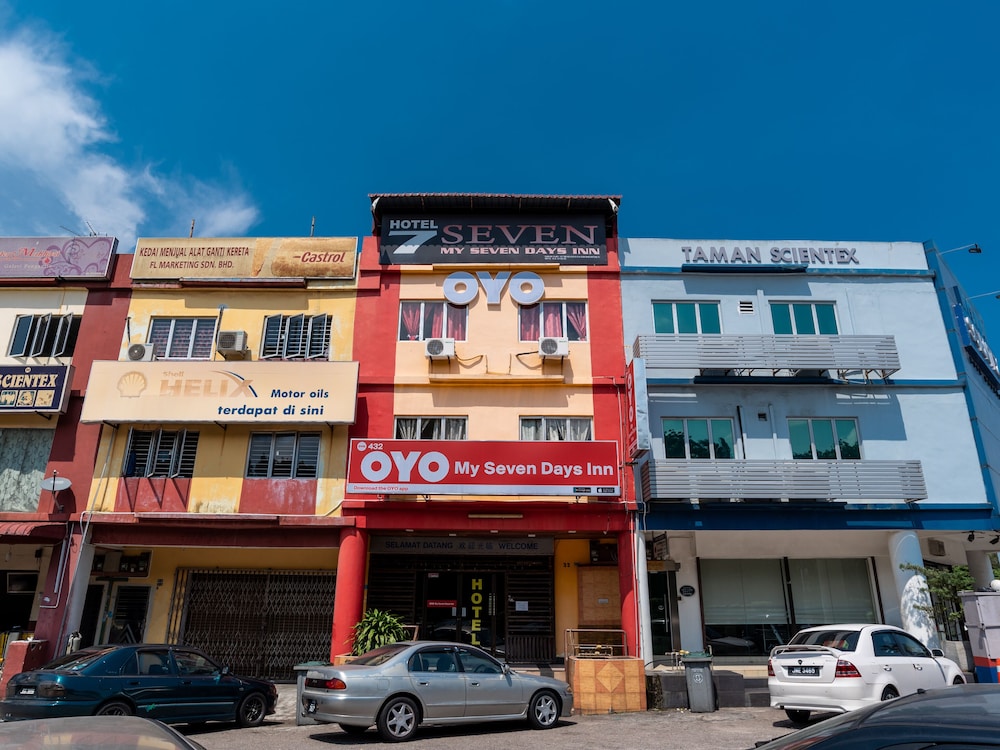 OYO 432 My 7Days Inn photo1