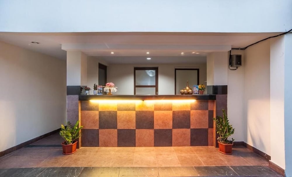 Kelan Tel Bali 8/43