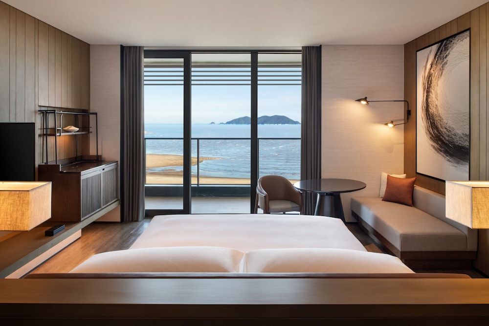 Sheraton Ningbo Xiangshan Resort 4/26